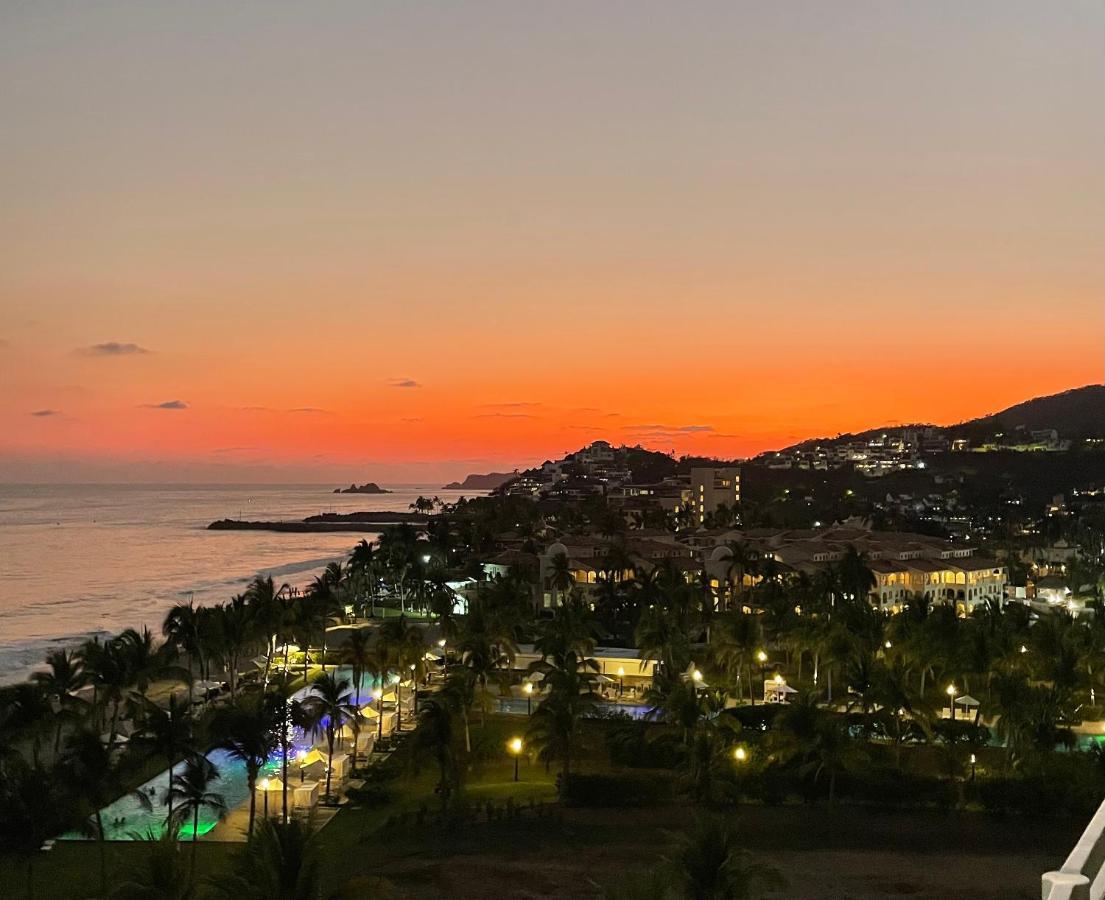Bay View Grand Marina Ixtapa Condo En Pie De Playa Exterior photo