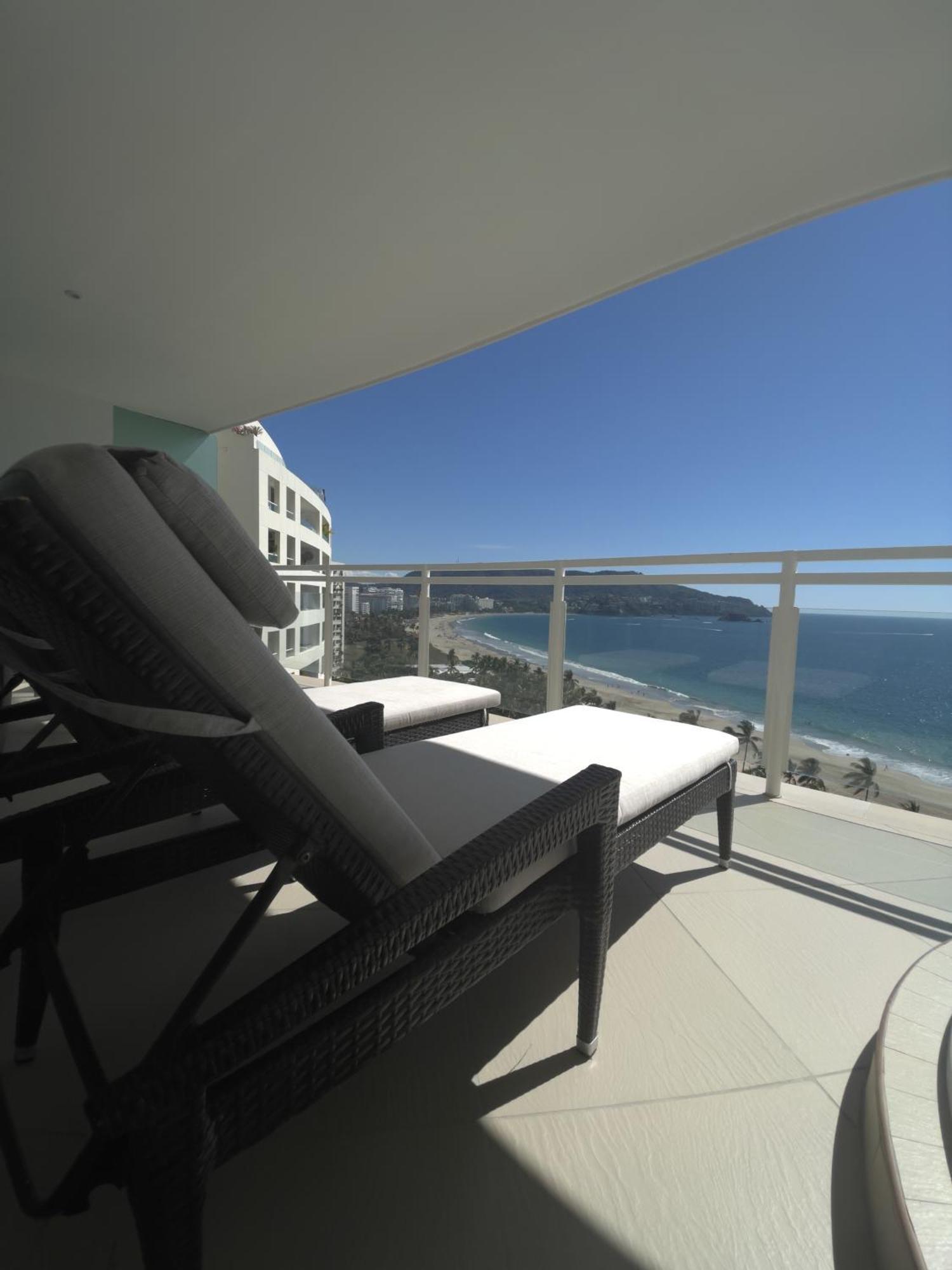 Bay View Grand Marina Ixtapa Condo En Pie De Playa Exterior photo
